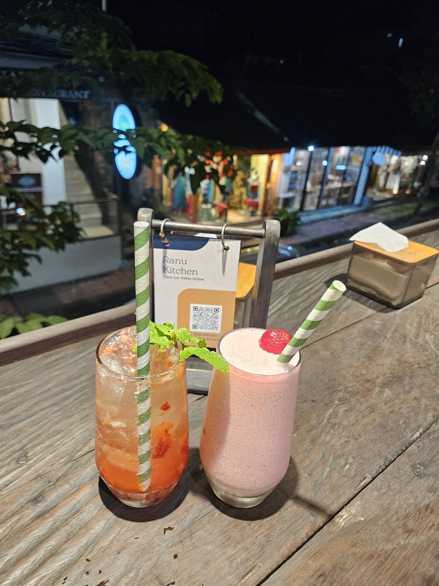 여기 폭립이 유명한데  폭립 사진은 없음 ㅋㅋ