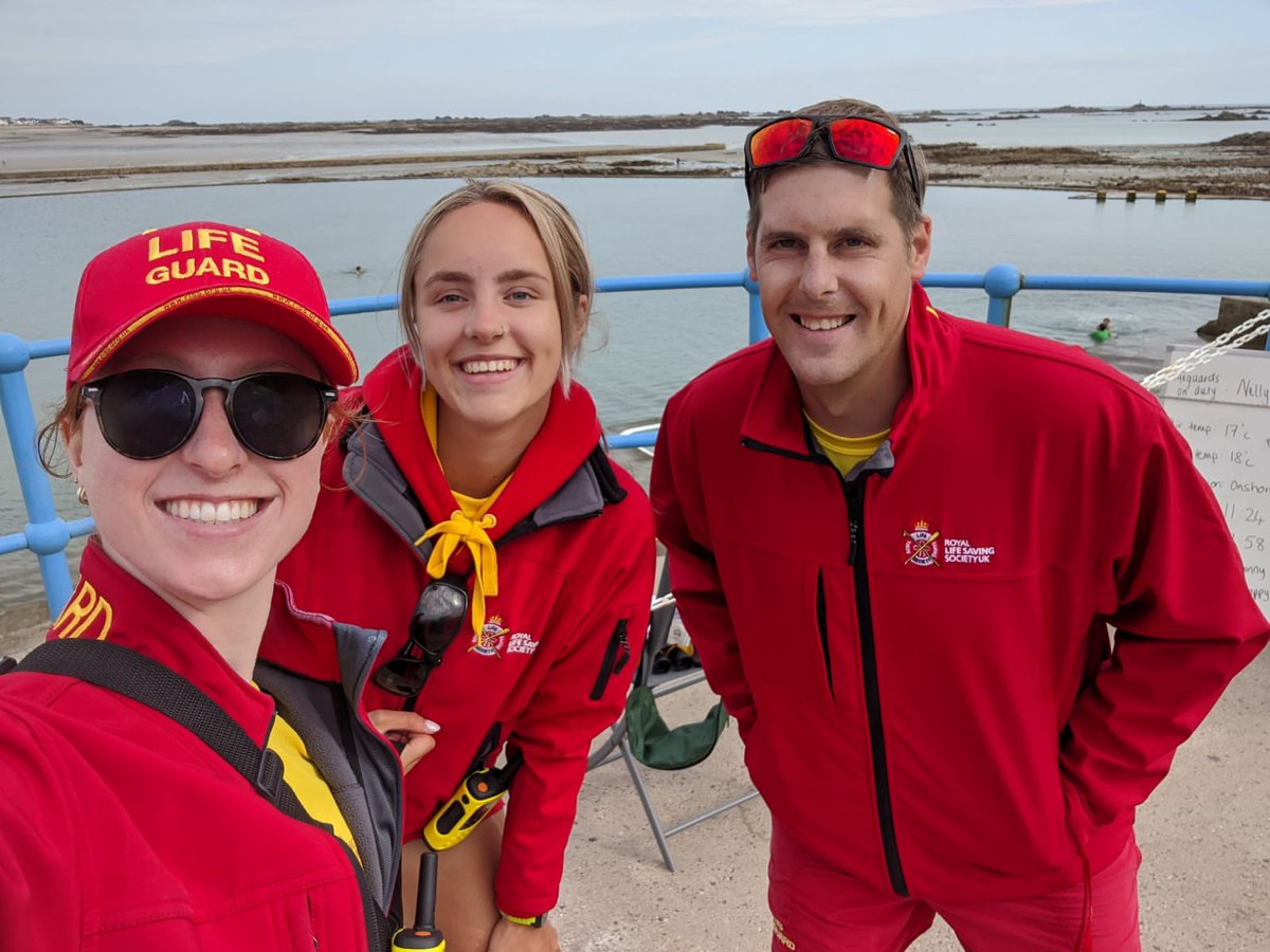 Great tips from our Les Quennevais Wet Side team for Drowning Prevention Week! Martin, Chief Lifeguard at Havre des Pas, shares: "Remember #FloatToLive: lean back, control breathing, call for help or swim to safety. In a coastal emergency, dial 999 or 112"
active.je/blog/2025-drow…