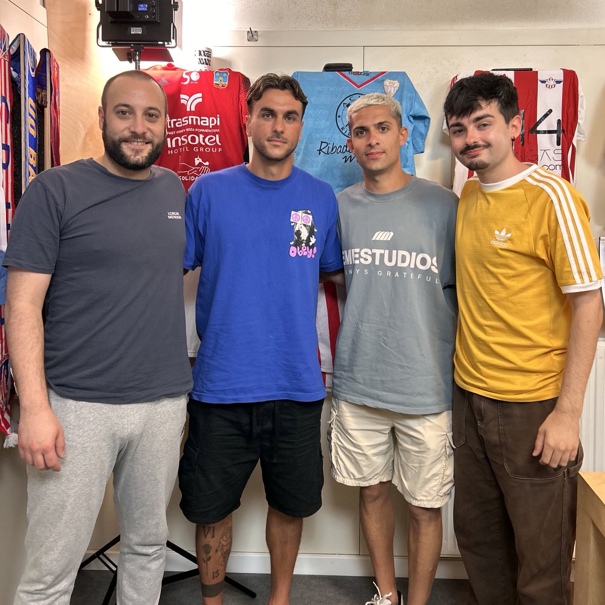 Hoxe no #NVFPodcast 🎙️

Bicho e Antón Escobar, galegos da Cultural Leonesa 🦁

Como é un ascenso a Sgeunda División ❓🤔

Vaivos encantar 😊