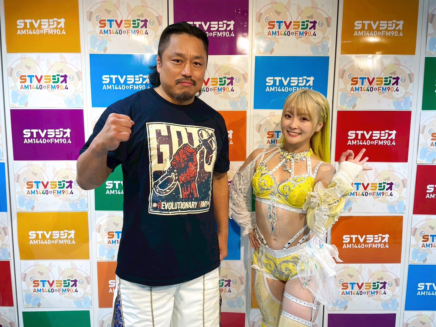 スターダム 一点物激レア当選品サイン入りステッカー なつぽい