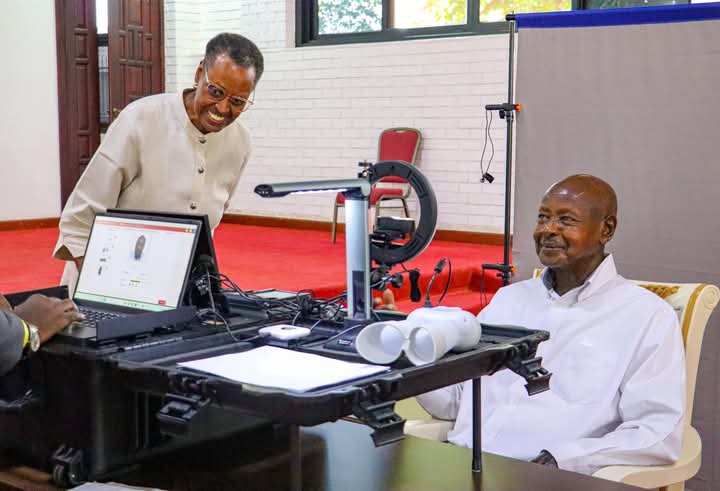 The President and first lady have enrolled for the new mass national ID renew. Most of the Ugandan National IDs are expiring in this year 2025 since the 1st batch was registered 10 years ago in 2015 with a validity of 10years.

Now all Ugandans are open to recieve new IDs.