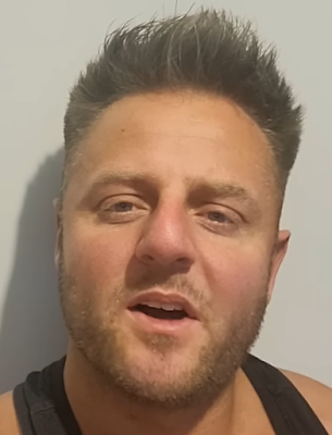 ZuluWar07236041's tweet photo. This ugly pommy bastard is sexual predator Curtis Arnold Spencer a friend of pommy clown security officer reacts another unwashed piece of shite. https://t.co/HLOOsD3zci