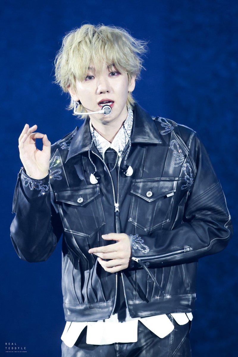 테디🐻 tweet media