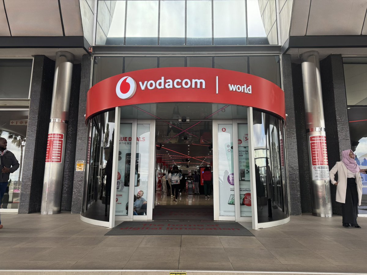 947's tweet photo. 947 went LIVE from @Vodacom HQ for Spirit Day โ a powerful day of movement, connection, and team energy. Because โwhen we connect, extraordinary happens.โ ๐ชโจ #BuildTheExtraordinary https://t.co/H1UedQlB6b