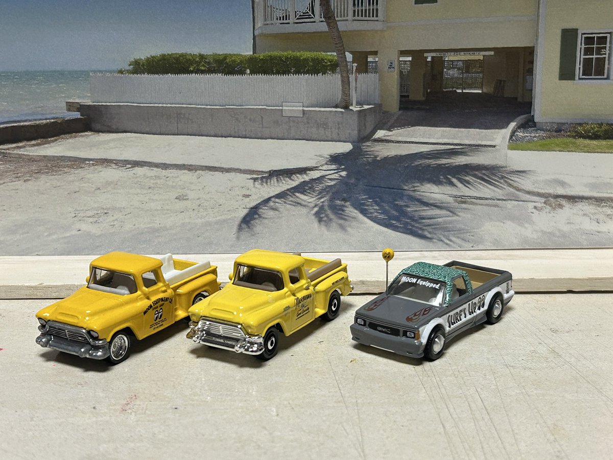 porschegmbh's tweet photo. #マッチボックス #GMC #SYCLONE 最後にカスタム「カラクサイクロン」の納車です☀️早く仕事に寝れて欲しいですね〜😊GMC部会も増えました👍 https://t.co/EWX6XXXMNl
