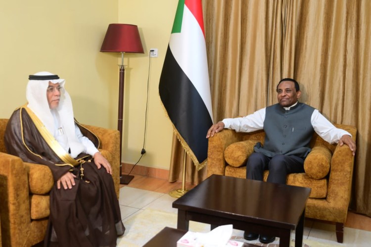 AndebrhanHintsa's tweet photo. The new #Sudanese PM, Dr. Kamil Idris,is considering visit to #SaudiArabia.The UAE-backed RSF leader,Hemedti,also visited #Riyadh more than twice last week.Seems there be some #political change,& definitely that #UAE is considering changing its #warpolicy in #Sudan, but too late. https://t.co/gXYbCbymI6