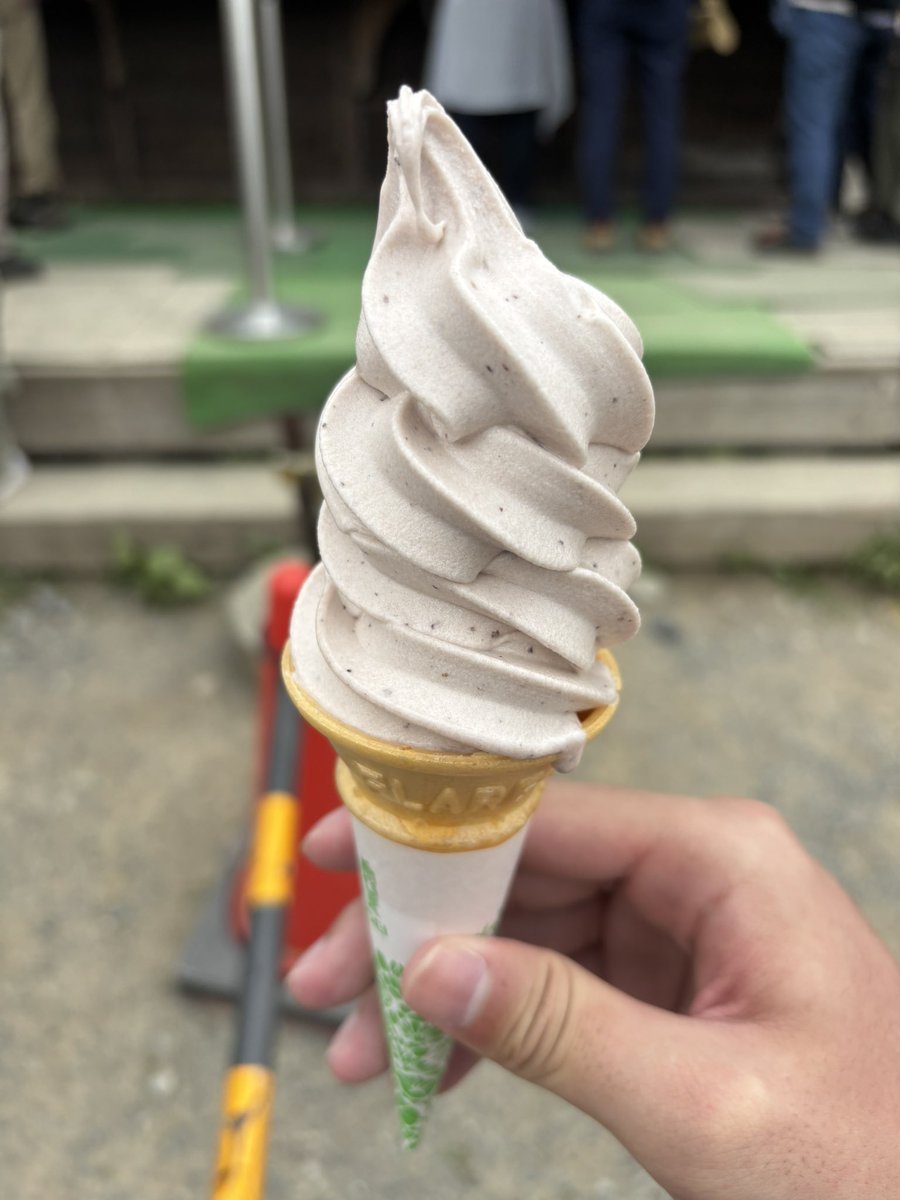 panamaru_0117's tweet photo. 花豆ソフトクリームを供養するよ https://t.co/Yew9zMLkxP