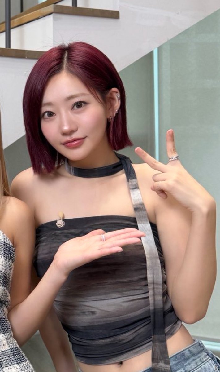 にそにそ (@niso__official) / X