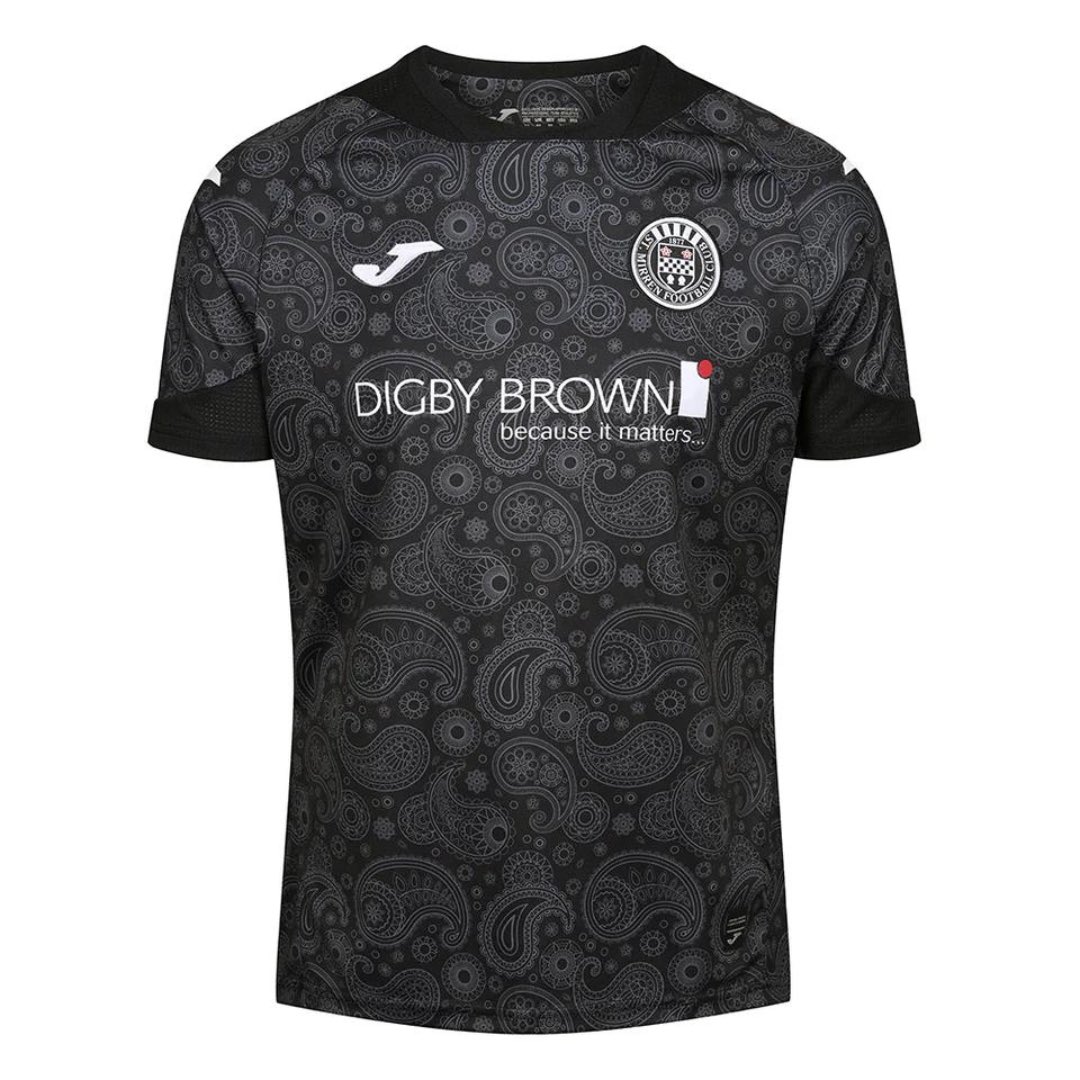 rosiesroundup's tweet photo. My favourite ever away kit we’ve had, probably my favourite ever kit, the video to announce it was unreal too. Definitely my favourite away kit i’ve seen St Mirren play in. #COGCMKG2025 https://t.co/EhiE8MiR7Y