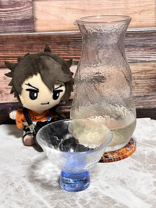 むっちゃん、冷酒の写真上手に撮れるかなー? 「よお狙って、パシャ!じゃ!」 うん!今回も近いね!