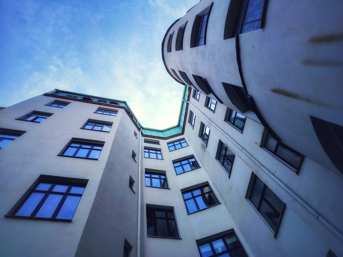 anthonyhunter69's tweet photo. #architecture 🙂
#skyline #hmdskyline @Nokia @NokiaMobile @HMDGlobal @HMDdevices #shotonhmd #shotonskyline @teampureview @NokiamobBlog #nokia #photography #phoneography #shotonnokia #nokiamobile #oldrollapp #oldroll #oldrollcamera https://t.co/SratOFn27Z