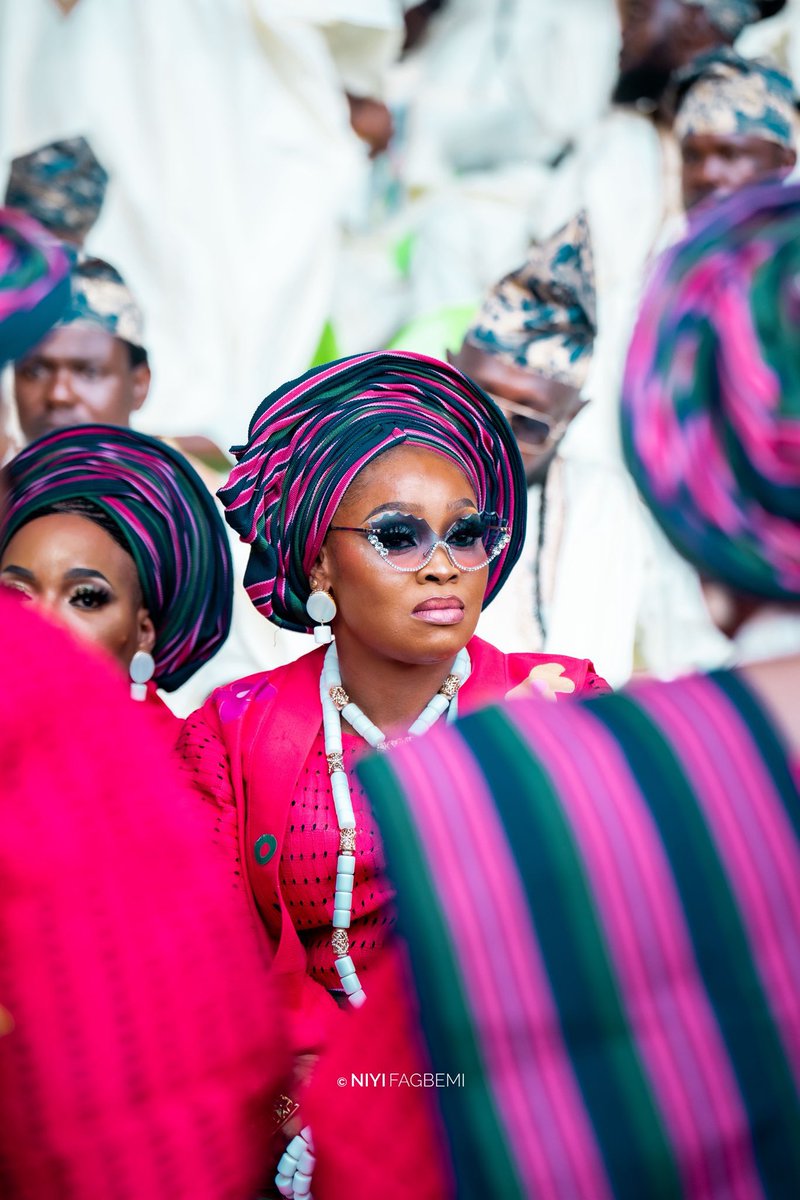 Document Women tweet media