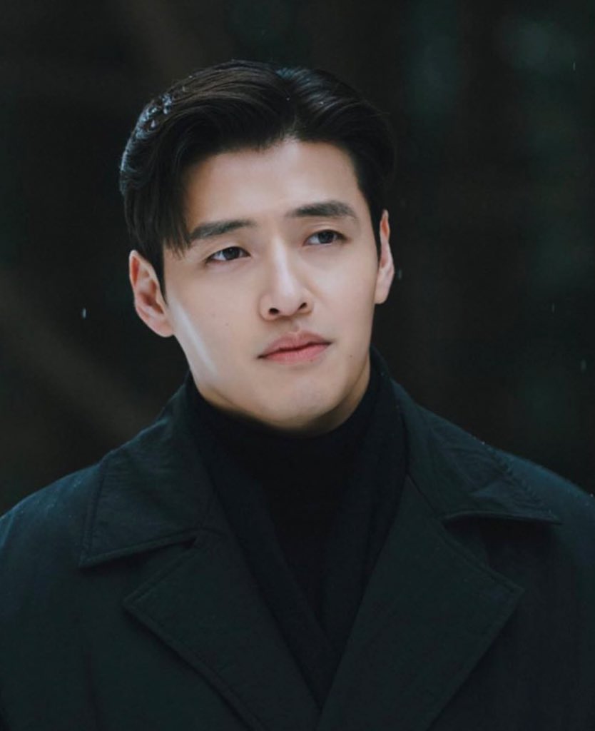 ItsMeTee7's tweet photo. Why are the casting directors sleeping on the potential kim jiwon and kang haneul pairing has?

#KangHaNeul #kimjiwon https://t.co/XjX16LQ7B7