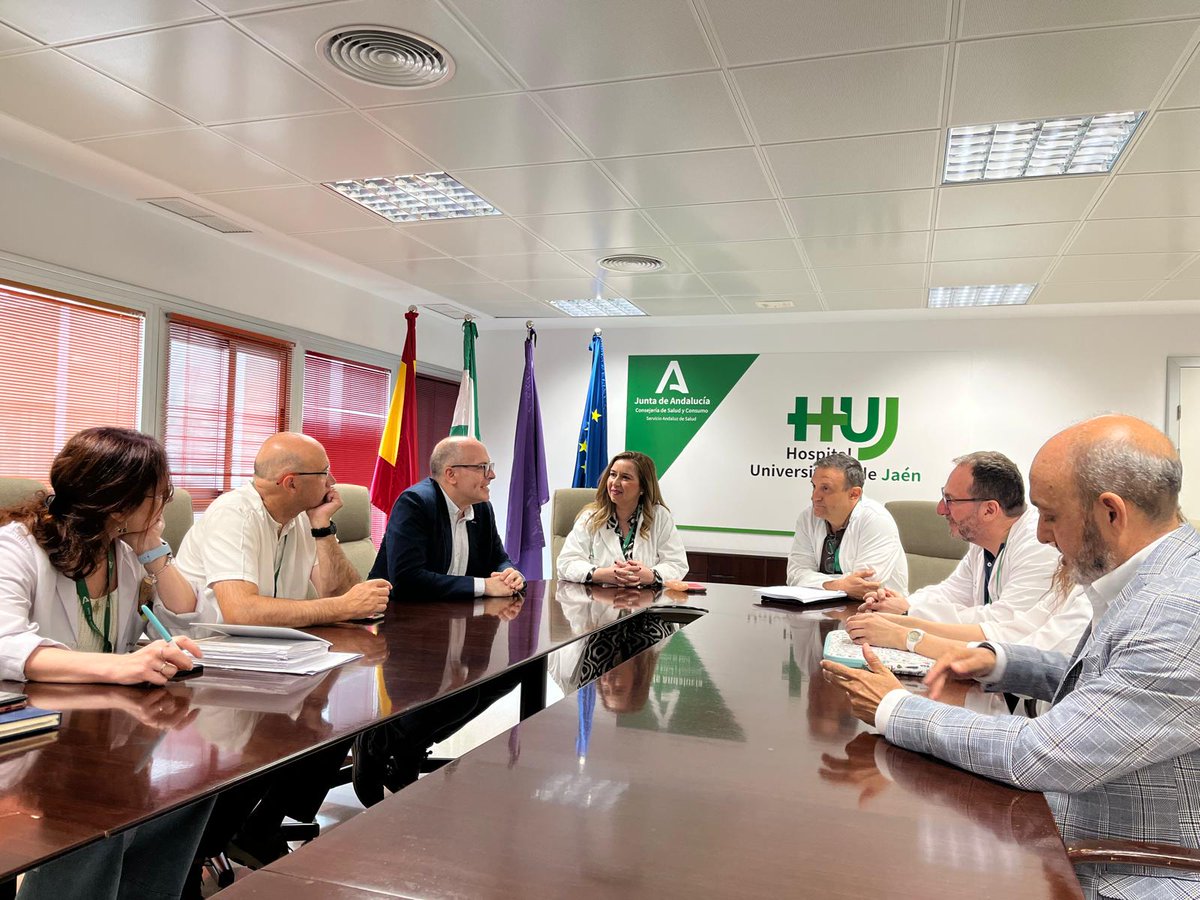 Hospital Universitario de Jaén (@hospitaljaen) on Twitter photo ✅El <a href="/HospitalJaen/">Hospital Universitario de Jaén</a> consolida su compromiso en excelencia de cuidados en el desarrollo del programa #BPSO® durante una nueva auditoría
🟩El centro trabaja en prevención de lesiones cutáneas, lactancia materna, acceso vascular y prevención del suicidio
#hujsemueve
<a href="/HumanizAndal/">HumanizAndalucía</a> ✅El <a href="/HospitalJaen/">Hospital Universitario de Jaén</a> consolida su compromiso en excelencia de cuidados en el desarrollo del programa #BPSO® durante una nueva auditoría
🟩El centro trabaja en prevención de lesiones cutáneas, lactancia materna, acceso vascular y prevención del suicidio
#hujsemueve
<a href="/HumanizAndal/">HumanizAndalucía</a>