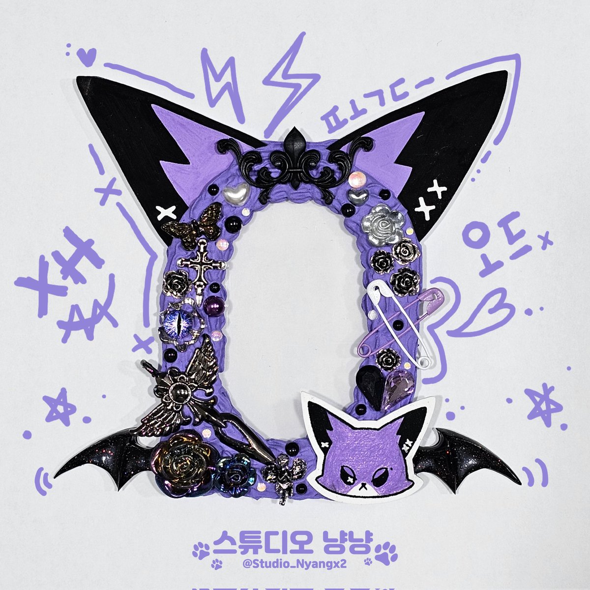 Studio_Nyangx2's tweet photo. 엑몬즈 폭드 탑로더🦊💜

#오드 #ode #폭드 #foxde
#엑스디너리히어로즈 #xdinaryheroes
#엑디즈 #탑꾸 #탑로더 #덕질 #kpop
#Studio_Nyangx2 #스튜디오냥냥 https://t.co/KNDjWELTJB