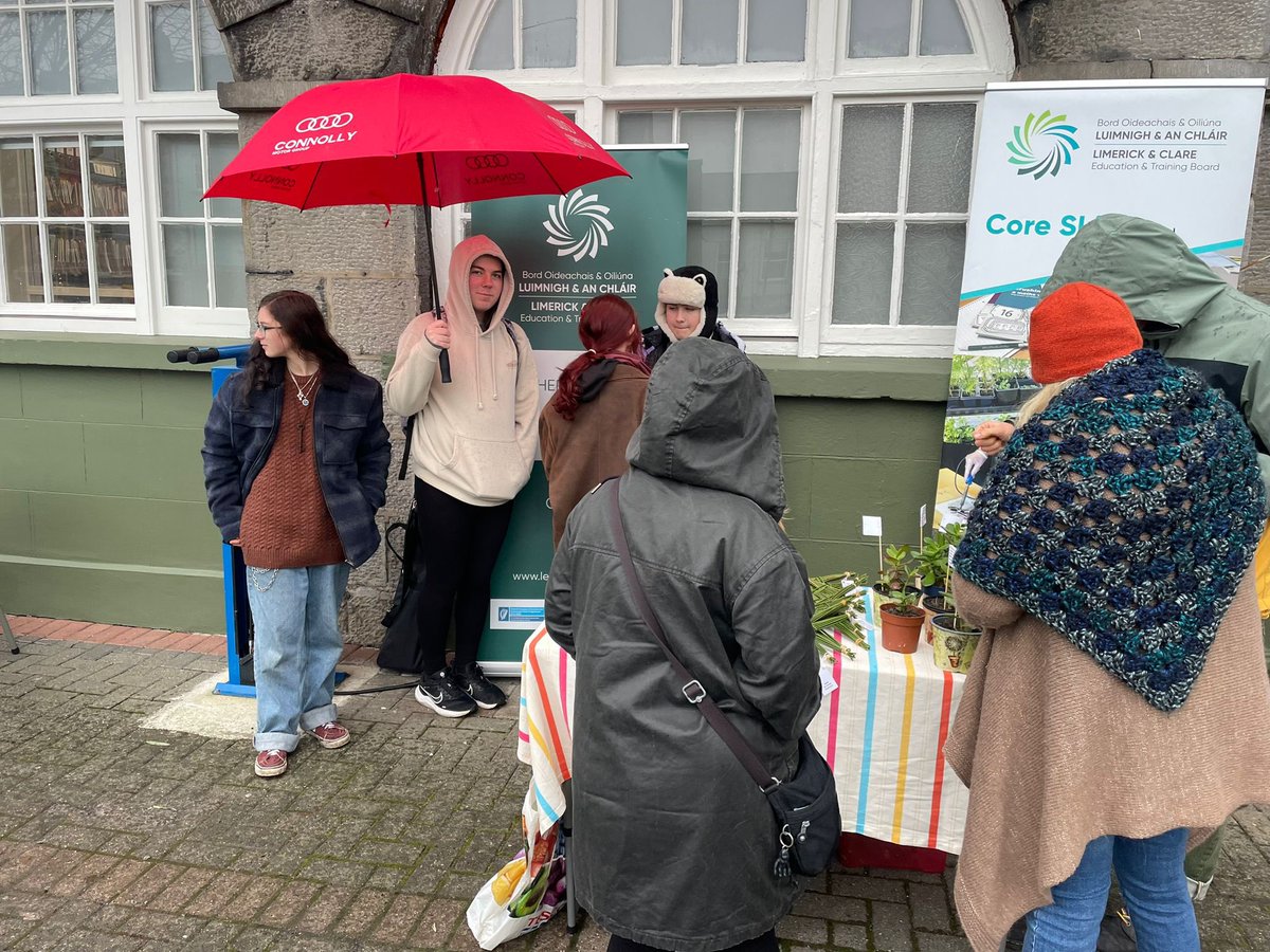 KilrushYR's tweet photo. January 2025 Highlights- Kilrush Youthreach at Kilrush Farmer’s Market https://t.co/sBYEf8FJZV