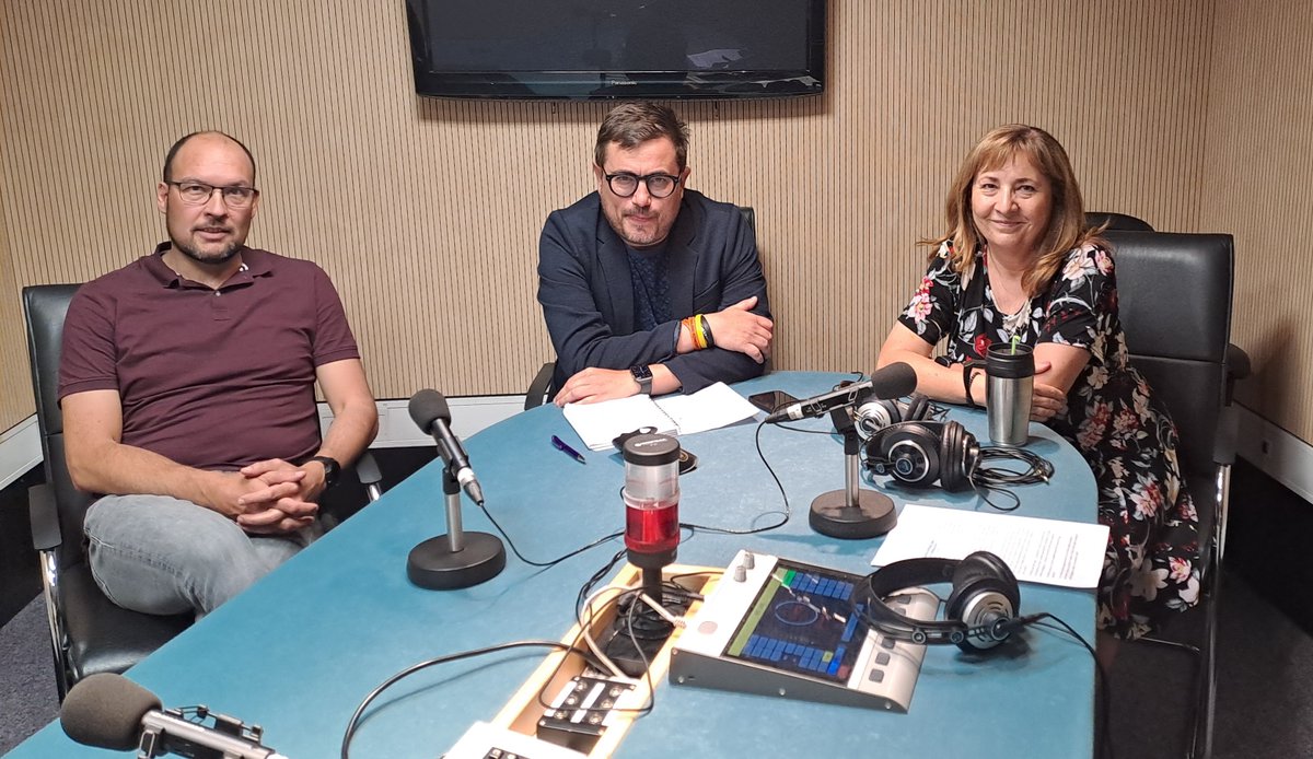 #UmetnostMožnega Zakaj nas razburja Pahor z izjavo o Gazi? Zakaj "monetizator" lastne popularnosti nastopa tudi z drugimi zelo premišljenimi političnimi sporočili? Kaj nas čaka v letu pred volitvami? Vse povemo s <a href="/TaS4213/">Tanja Staric</a> in <a href="/MatijaStepisnik/">Matija Stepišnik</a>, <a href="/vecer/">Večer</a>! Zdaj pa na počitnice ...