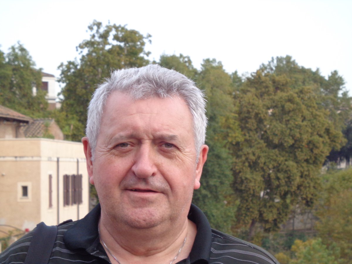 In #MensHealthWeek, we’re highlighting stories from men living with mesothelioma. Brian said: "Hope is very important. Not panicking is also important when you initially receive that diagnosis. You feel on your own but trust me, there is lots of support." ow.ly/aaNA50W6V90