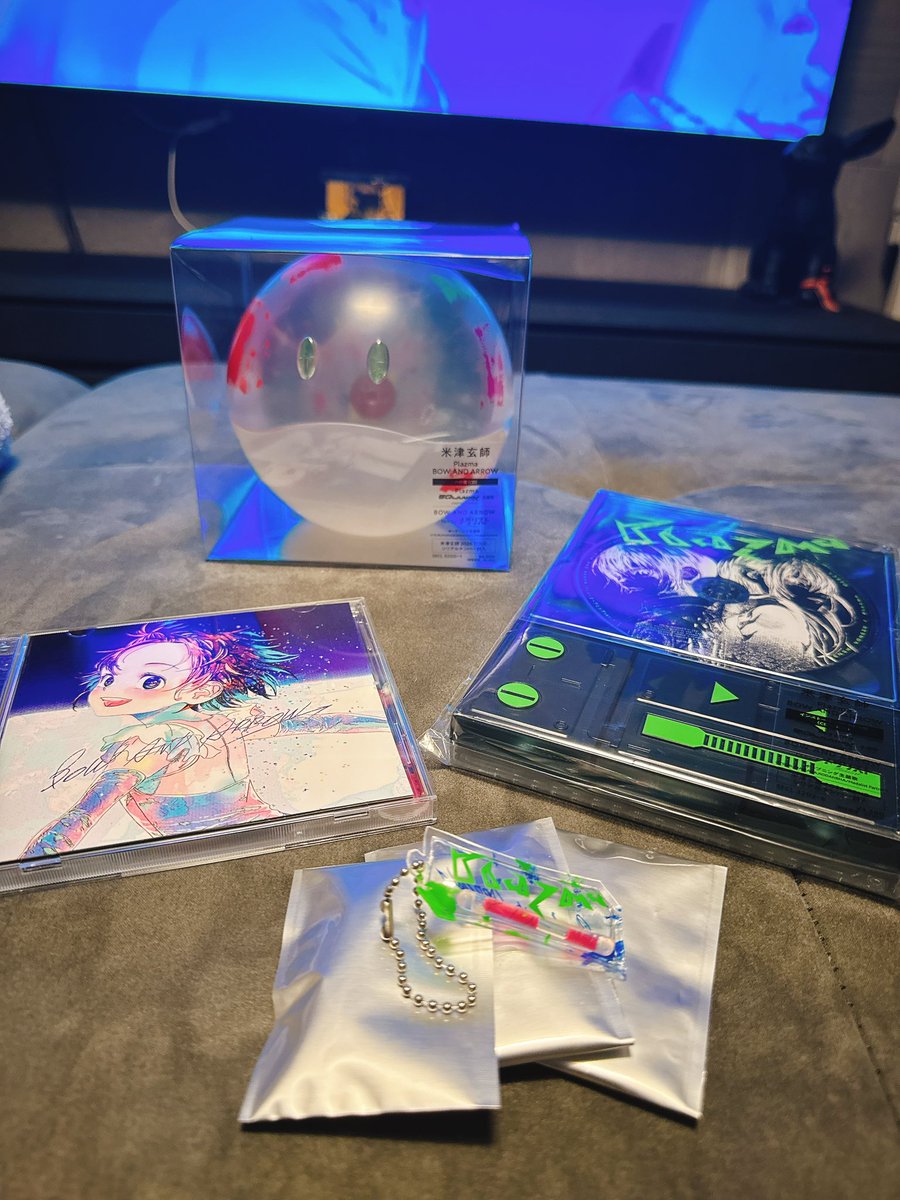 やっと買ったやつ全部届いた- ̗̀📦 ̖́-
さぁさぁ今からが大仕事ですよ！

#米津玄師2025TOUR_GHOST 
#シーディ