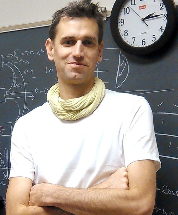 Join us for the last Seds Online Webinar of 2024-25.

Tomorrow, Adam Tomasovych from the Slovak Academy of Sciences will be presenting "Tracing processes in the taphonomically-active zone and inferring condensation on the basis of skeletal preservation"

Join us at 4pm (UK time)