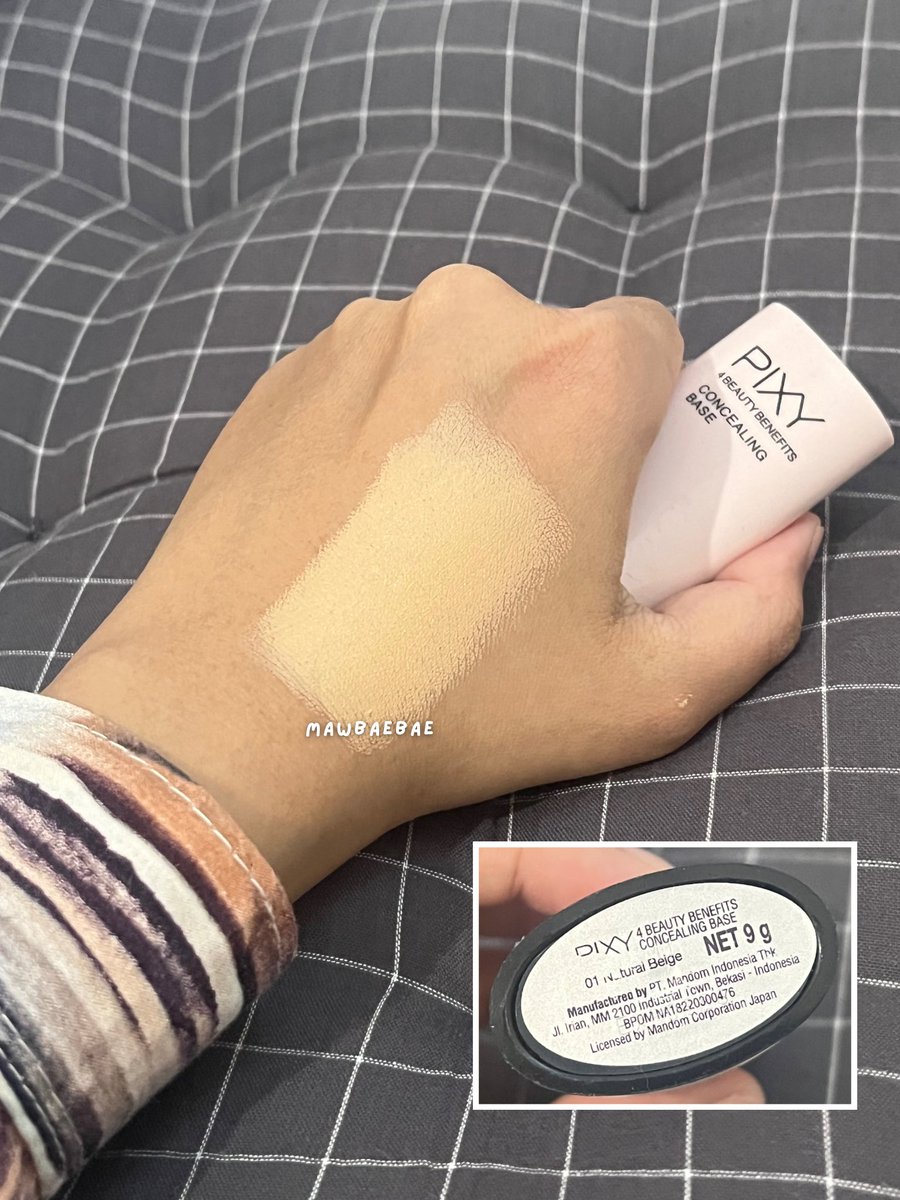 2025 masih pake concealer dari Pixy siapa lagi kalo bukan aku 😭☝🏼

Sejauh ini masih nyaman bgt dipake untuk kegiatan indoor ber AC, aku pake sebagai base make up 🫶🏼🫶🏼🫶🏼