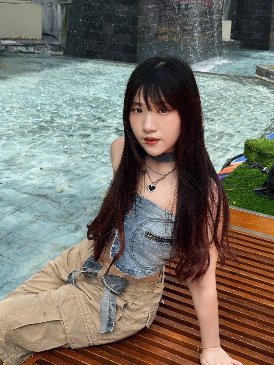 Piimkarn's tweet image. 😼 

#kylinz #pimkarnkylinz