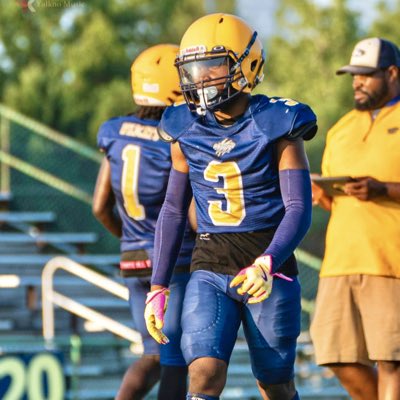 Zachary Good (@coachzackgoodfb) on Twitter photo Player Profile: Ziare "Teeshy" Tshimanga <a href="/theziareteeshy/">Ziare “𝒯𝑒𝑒𝓈𝒽𝓎” Tshimanga🌟</a>, ATH, Riley HS, IN
H.H Ranking: 2 Star
5'7, 153 lb, 3.3 GPA, '26
11 Offers including Franklin and Carthage
Teeshy is an electrifying athlete that can make plays from any position. When he gets the ball in his Player Profile: Ziare "Teeshy" Tshimanga <a href="/theziareteeshy/">Ziare “𝒯𝑒𝑒𝓈𝒽𝓎” Tshimanga🌟</a>, ATH, Riley HS, IN
H.H Ranking: 2 Star
5'7, 153 lb, 3.3 GPA, '26
11 Offers including Franklin and Carthage
Teeshy is an electrifying athlete that can make plays from any position. When he gets the ball in his
