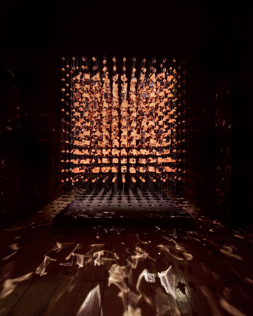 Artful Living (@artfullivingart) on Twitter photo Melek Zeynep Bulut’un “The Recursion Project: Levh-i Mahfuz” adlı yerleştirmesi Londra Tasarım Bienali’nin davetiyle 2025 edisyonunda yer alıyor. artfulliving.com.tr/gundem/melek-z… (<a href="/zeynepxmelek/">melekzeynep</a>) Melek Zeynep Bulut’un “The Recursion Project: Levh-i Mahfuz” adlı yerleştirmesi Londra Tasarım Bienali’nin davetiyle 2025 edisyonunda yer alıyor. artfulliving.com.tr/gundem/melek-z… (<a href="/zeynepxmelek/">melekzeynep</a>)