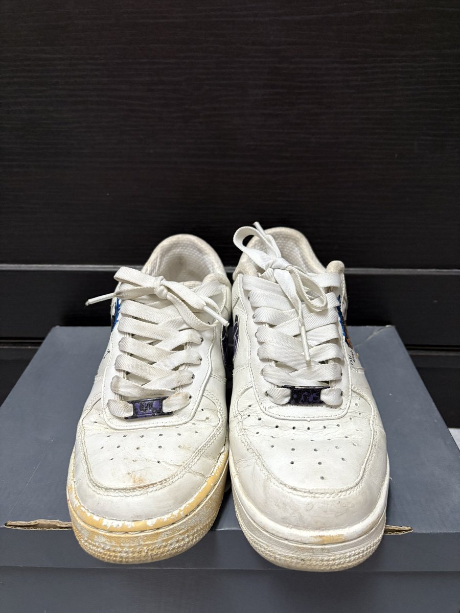 withxmon's tweet photo. Nike Air Force 1 custom on xxxtentacion แถม‼️เชือกผูกรองเท้า สีดำ ขาว น้ำเงิน
US 7
UK 4.5
EU 38
📮พร้อมส่ง 1200฿ กล่องร้าน cus on day 
#รองเท้ามือสองของแท้ #รองเท้าผ้าใบ #รองเท้ามือ2 #รองเท้าผ้าใบมือสอง #ส่งต่อรองเท้ามือสอง #nikeairforce1 https://t.co/jrrcenoLp8