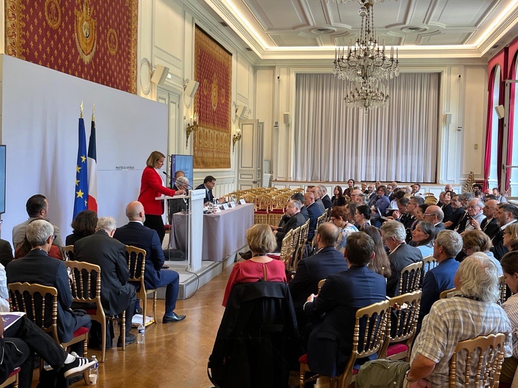 🗣 <a href="/flgguillaume/">florence guillaume</a>, déléguée interministérielle à la #SécuritéRoutière, et <a href="/yvesgoasdoue/">yves goasdoué</a>, président du CNSR, ont ouvert la première AG du nouveau mandat du #CNSR, aux côtés d’Emmanuel Lagarde, président de son Comité des experts et en présence de <a href="/JeanTodt/">Jean Todt</a>