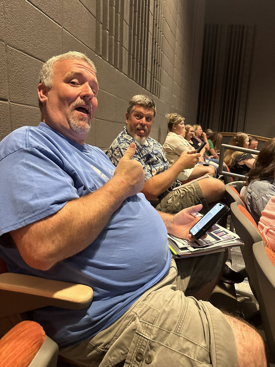 Day 2 of <a href="/KEDCGrants/">KEDC Grants</a> <a href="/kedc_epic/">EPIC</a> #KEDCgrants Elevation Summit! Starting off with questions!! Excited!