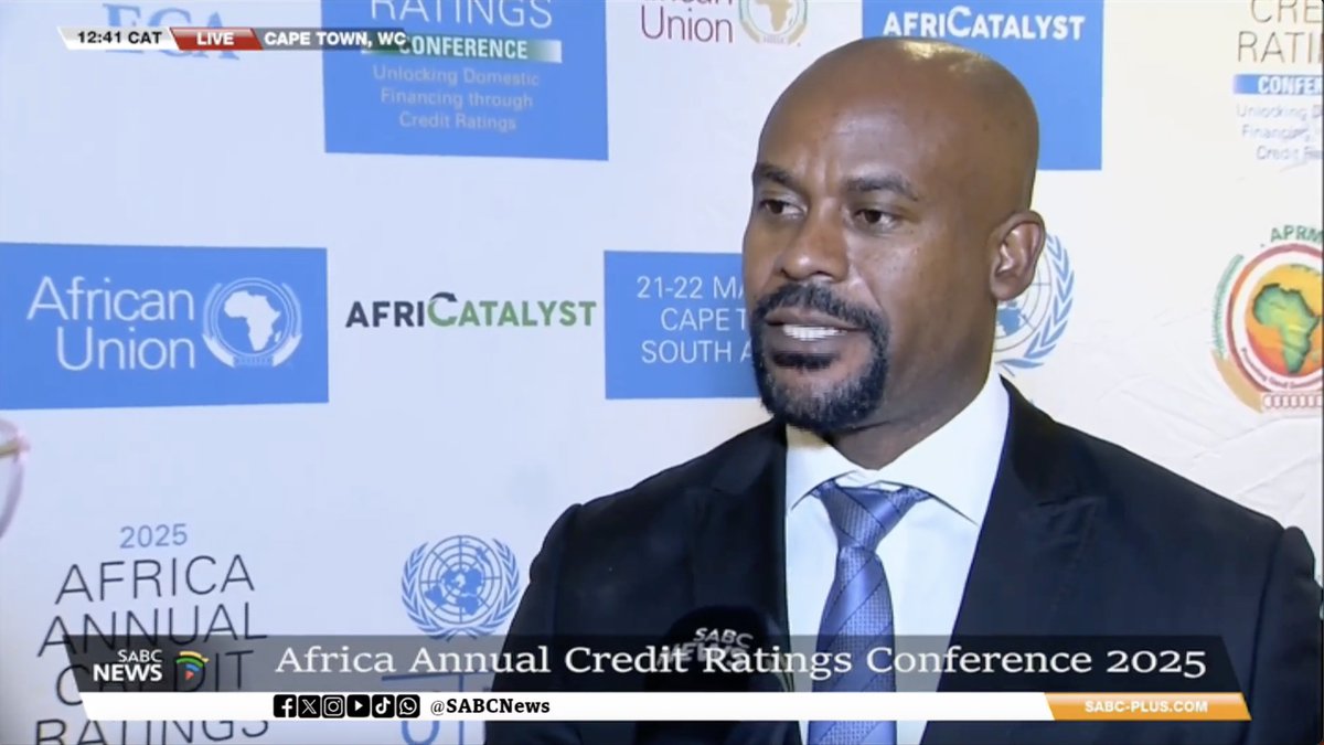 Prof_Mish's tweet photo. Eurobond Trap - Fact 1: Overreliance on Western Advisors Costs Africa Billions
African sovereigns enter the Eurobond market with weak negotiating power, heavily reliant on a few Western investment banks as technical advisors for bond issuance. These banks prioritize their global investment clients, with incentives misaligned to secure the lowest yields for issuers. Thread
#AfCRA