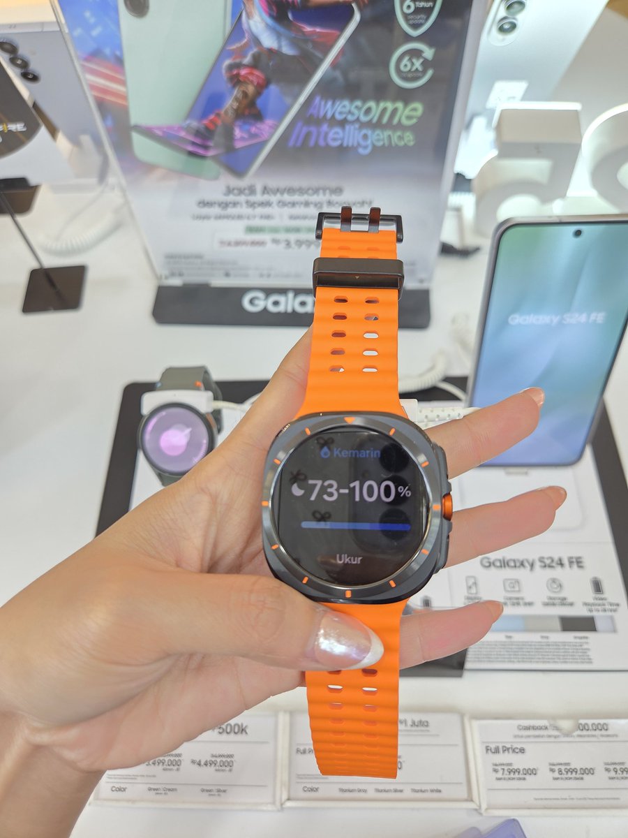 luvehearts's tweet photo. #WTSWATCH ULTRA ONLY 5.499.000 
NEW SEGEL, GARANSI RESMI SEIN 

#zonauang https://t.co/MT4E1C0az3