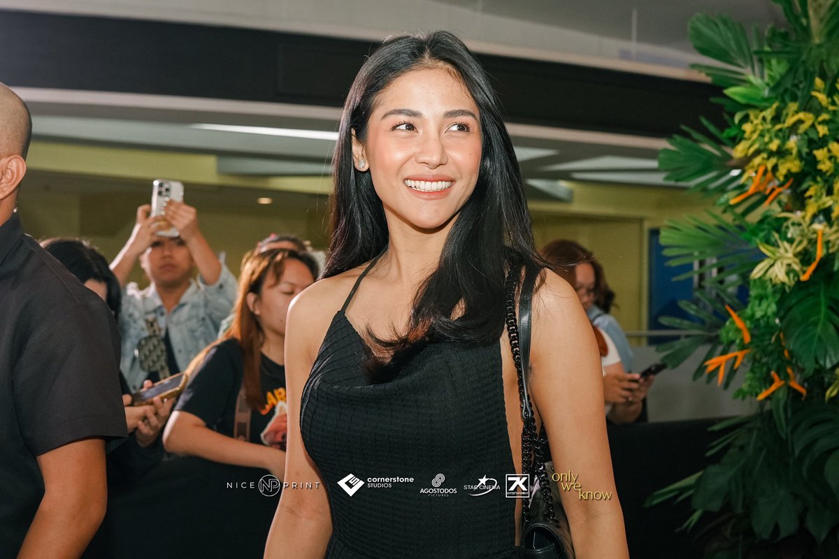 StarCinema's tweet photo. Sanya Lopez 🩵

#OnlyWeKnowCelebrityPremiere

#OnlyWeKnow is showing exclusively in cinemas worldwide beginning in the Philippines on June 11, 2025

Get your tickets now!

SM Cinemas
https://t.co/HlF3PlZgBs

Robinsons Movieworld
https://t.co/tKB5zNTQpa

Ayala Malls
https://t.co/QkDt9kCzYq

Fishermall 
https://t.co/OdkQH2UvBZ

International Screenings
https://t.co/mhpCCyOlf1

#OnlyWeKnow