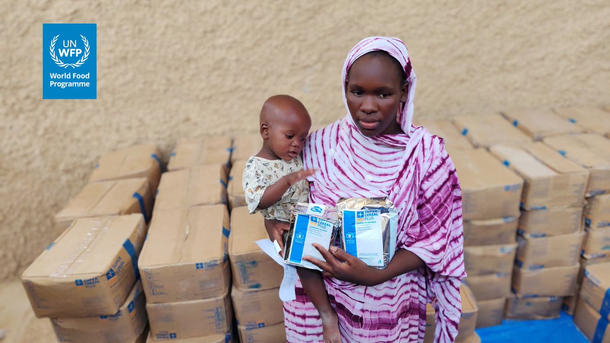 WFP Mali (@wfp_mali) on Twitter photo 🗣️"My children are gaining weight and smiling again," says Toudda, a mother of 3 children.
#Timbuktu🇲🇱 About 415 children aged 6 to 23 months have received CSB++, an enriched nutritious flour to combat malnutrition, thanks to <a href="/WFP/">World Food Programme</a> and the peoples of Germany🇩🇪, Spain 🇪🇸 & USA 🇺🇸. 🗣️"My children are gaining weight and smiling again," says Toudda, a mother of 3 children.
#Timbuktu🇲🇱 About 415 children aged 6 to 23 months have received CSB++, an enriched nutritious flour to combat malnutrition, thanks to <a href="/WFP/">World Food Programme</a> and the peoples of Germany🇩🇪, Spain 🇪🇸 & USA 🇺🇸.
