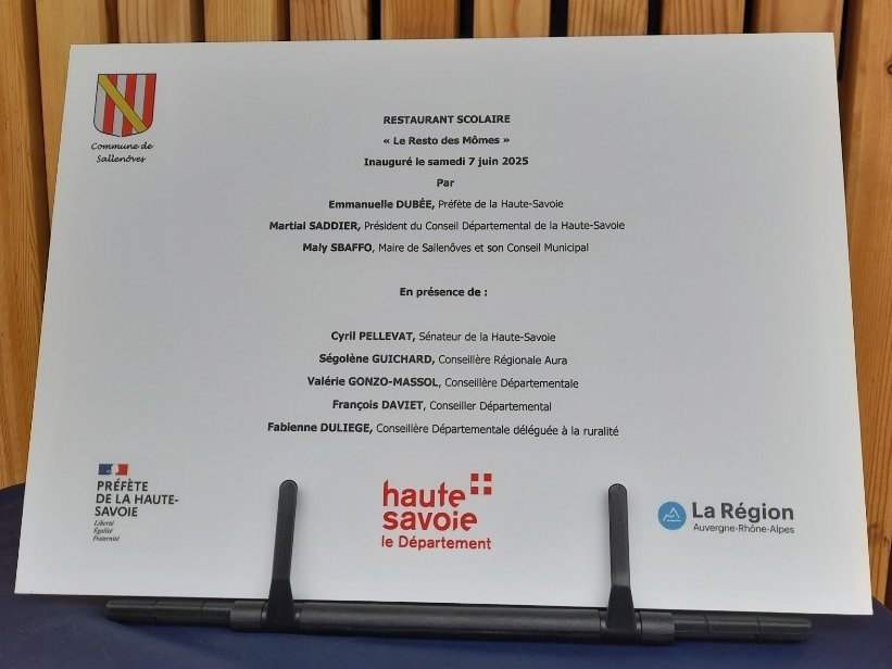 Image de Préfète de la Haute-Savoie - Emmanuelle Dubée, Préfète de la Haute-Savoie, a inauguré, le samedi 7 juin, le nouveau restaurant sc
