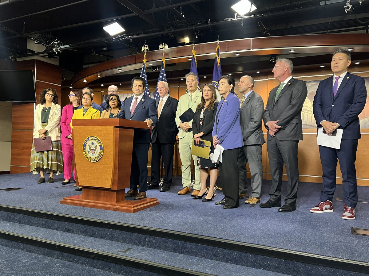 Cassie Semyon tweet media