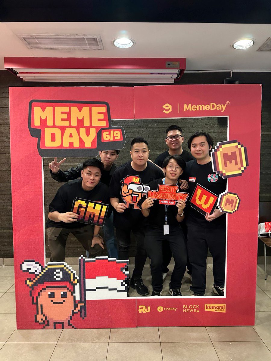 My face when Indonesian #MemeDay was this epic. 😂 a massive thanks to all the meme lovers who showed up and probably largest MemeDay meetup worldwide. You guys are the GOATs! <a href="/Memeland/">Memeland ❤️ Memecoin</a> <a href="/9GAG/">9GAG ❤️ Memeland</a> 

Also thanks for sponsors <a href="/OneKeyHQ/">OneKey</a> and crew from <a href="/0xRememberUs/">RememberUS</a>