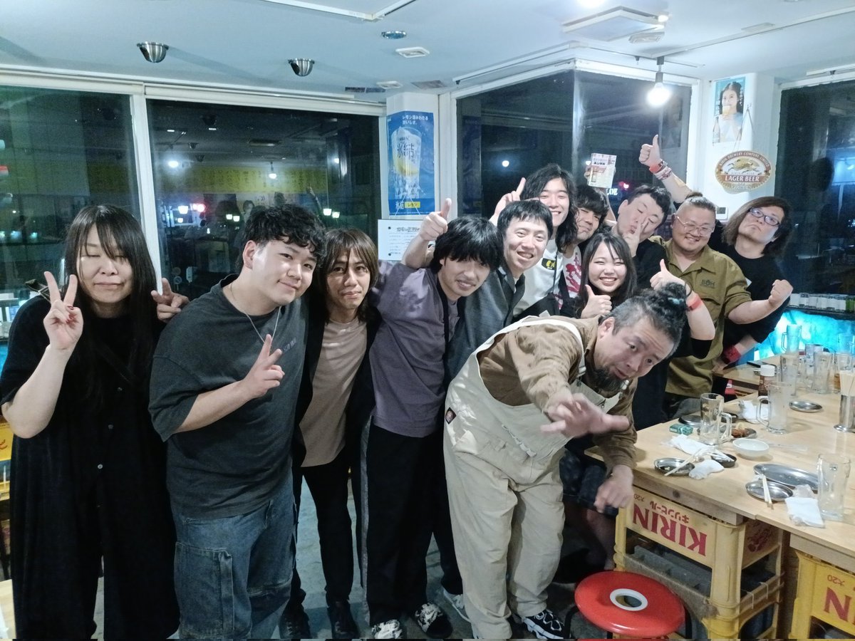 British_niigata's tweet photo. 2025.6.8(SUN)
新潟GOLDEN PIGS BLACK
RISE IN REVOLT 2nd 
〜そこにある景色〜

レコ発イベント最後の会場はゴルピ黒！
本当にありがとうございました…！！

1.片隅
2.届け
3.Let it lied -demitassePコラボ-
4.そこにある景色
5.流れ星
6.ALL ALONE

en.はじまりの歌 https://t.co/pmiZCjn6Tp