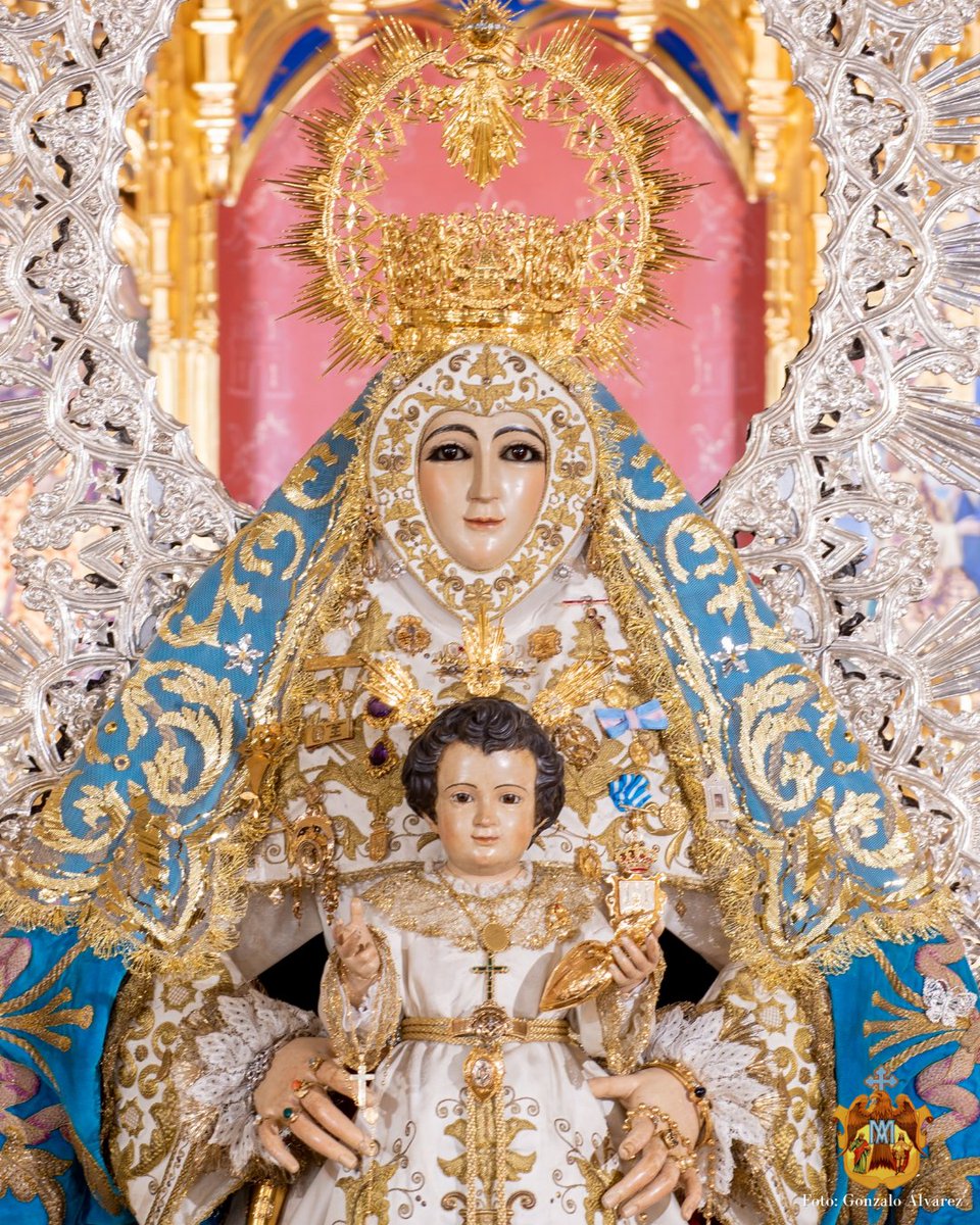 🔵 La Santísima Virgen del Águila se presenta entronizada en su paso procesional de cara al Triduo de acción de gracias que comenzará mañana y culminará con la salida extraordinaria el próximo sábado.