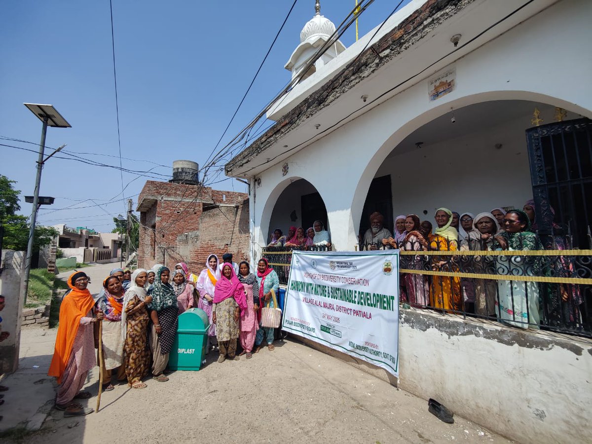 DeekshaEco's tweet photo. #BiodiversityDay2025 hosted a workshop at Vill Alal Majra. Villagers learned to segregate waste &amp; why it matters for biodiversity. From words to action, twin dustbins now stand as symbols of a cleaner future. @PBB_GoP @NationalBiodiv @GurharminderS  @PSCST_GoP @PritpalPSCST https://t.co/Ih9a2CfaxU
