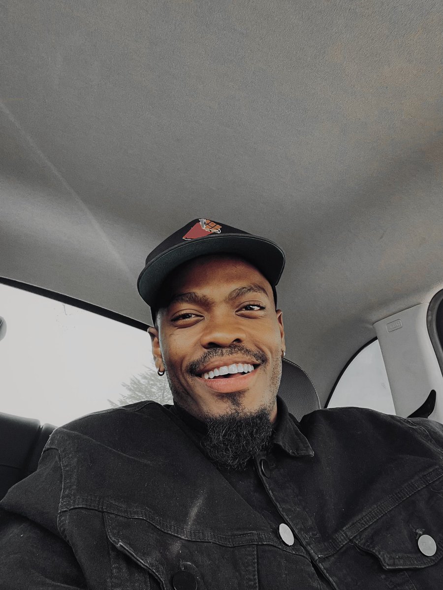 MBULELO MGUDLWA tweet media