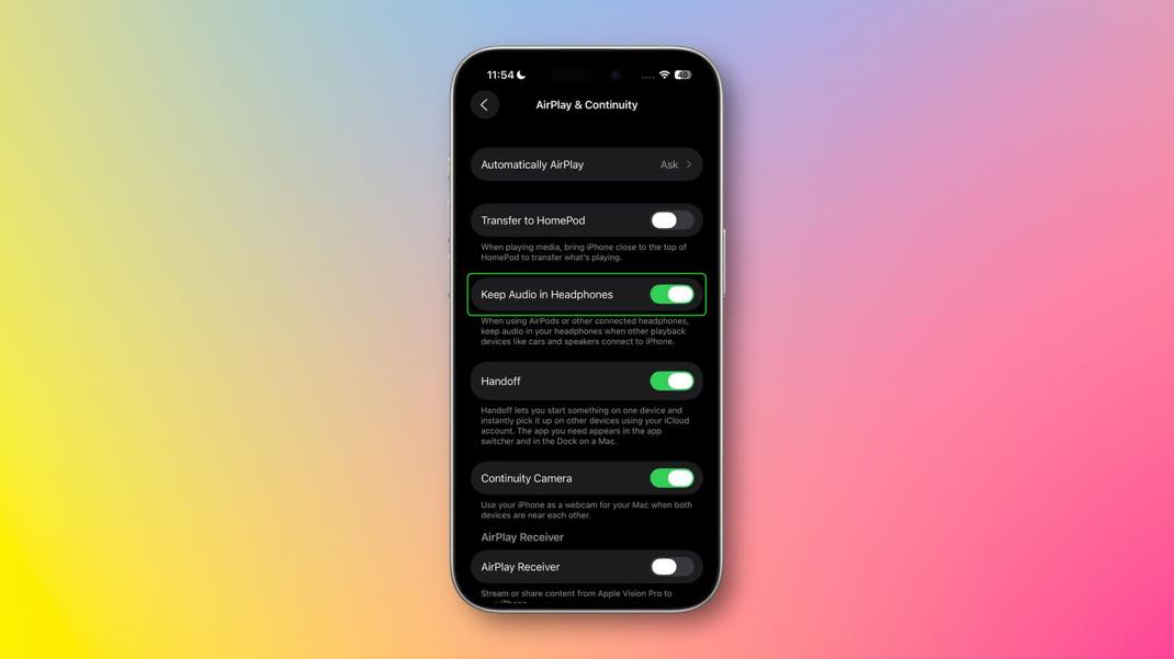 ✨🎧 iOS 26 : Fini les basculements audio intempestifs ! 

iOS 26 résout un problème audio frustrant avec la nouvelle option "Garder l'audio dans les écouteurs"

Activée, cette fonction empêche l'audio de passer automatiquement vers d'autres appareils (voiture, enceinte
