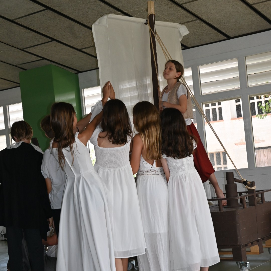 Autisme la Garriga (@autismegarriga) on Twitter photo Nens i nenes de l’ <a href="/ETagamanent/">Escola Tagamanent</a> de #laGarriga ens han delectat amb una adaptació de l’obra de Mar i Cel d’Àngel Guimerà. També hem pogut comptar amb la presència d’ <a href="/espremulla/">Joan Lluís Bozzo</a>, actor i director de teatre. Moltíssimes gràcies a tots ells! Nens i nenes de l’ <a href="/ETagamanent/">Escola Tagamanent</a> de #laGarriga ens han delectat amb una adaptació de l’obra de Mar i Cel d’Àngel Guimerà. També hem pogut comptar amb la presència d’ <a href="/espremulla/">Joan Lluís Bozzo</a>, actor i director de teatre. Moltíssimes gràcies a tots ells!
