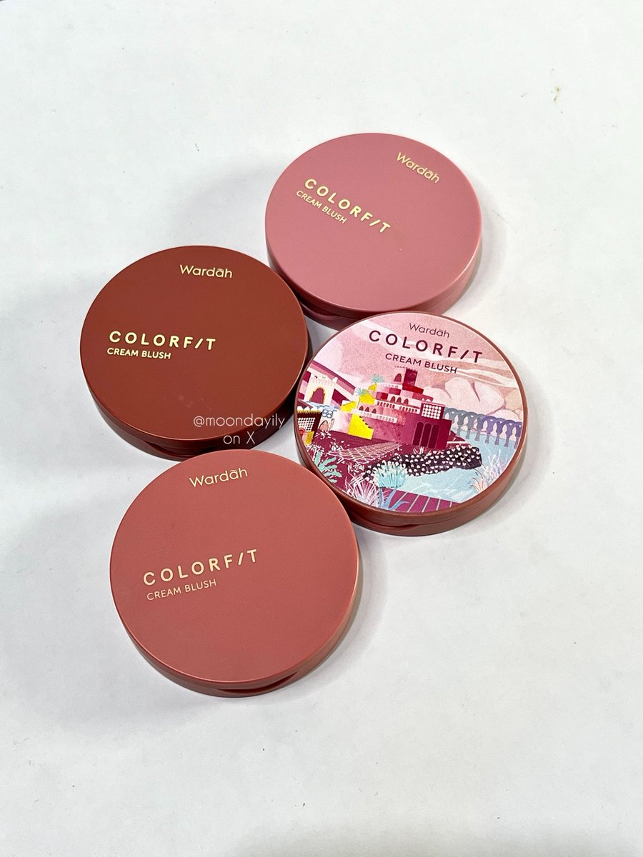 moondayily's tweet photo. cream blush andalan?? COLORFIT WARDAH LAH 💅✨

liat liat❗️👀aku sampe punya 4 shades nya biar bisa gonta ganti sesuai makeup looks nya😍 #reviewmoontisa https://t.co/sxe9gMVHP1