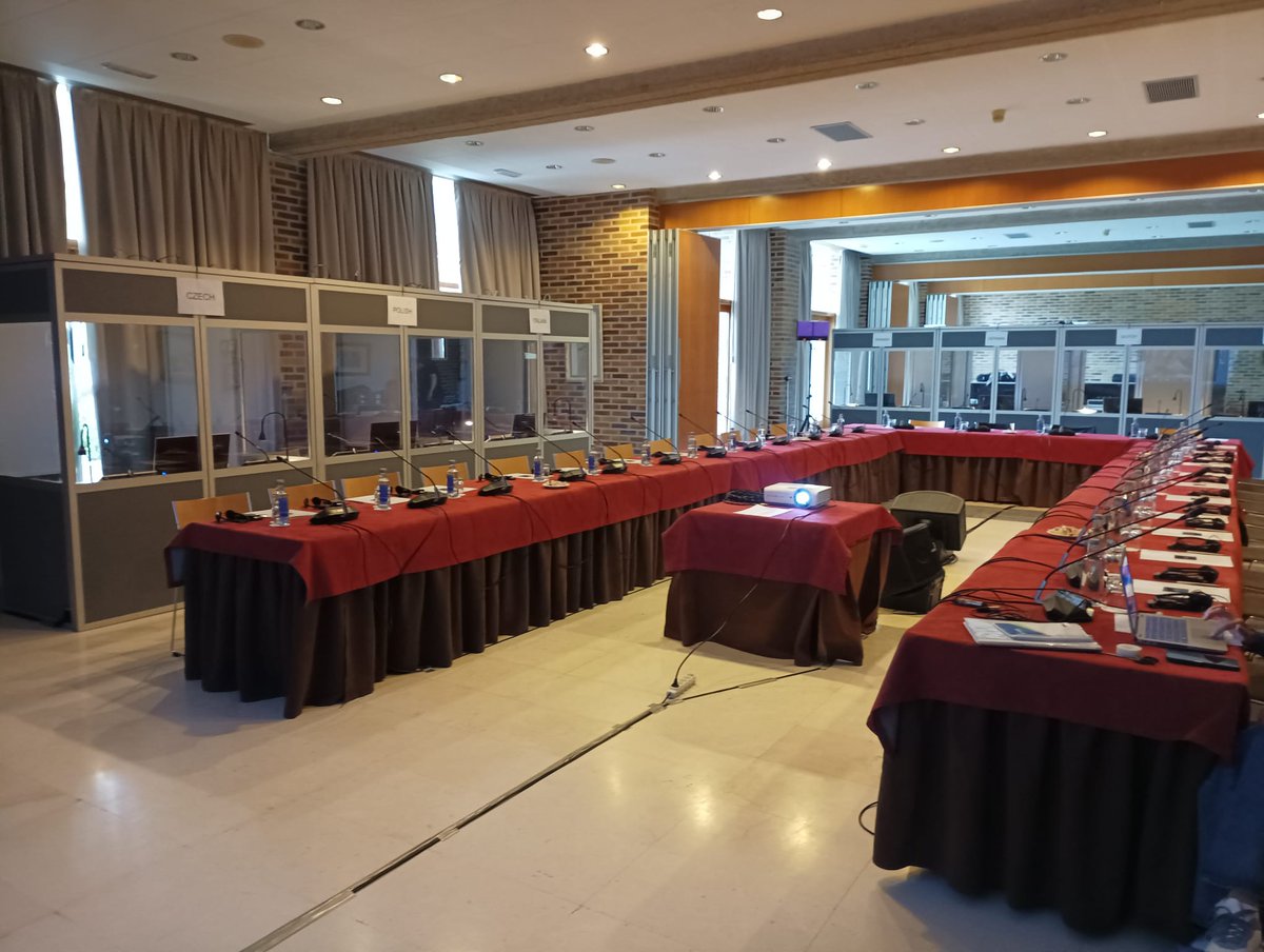 astisl's tweet image. #astisl #producciónAV #eventosmultilingües #EWC #Dicentis #cabinasISO #interpretaciónsimultánea