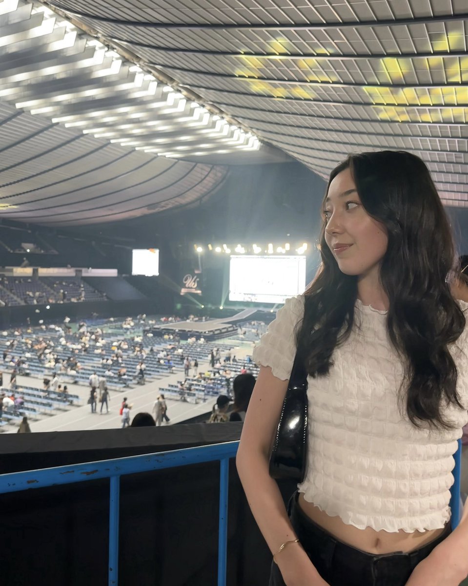 annidayoo2's tweet photo. Got to follow to the meeting and inspired me to keep pushing forward in this industry. Great reminder of how much passion and dedication it takes. Thank you for a great show🙌🏻 감사합니다✨ 
@cjh_official_jp 

#ChaeJongHyeop  #채종협 #チェジョンヒョプ https://t.co/yzf0Bwzdww