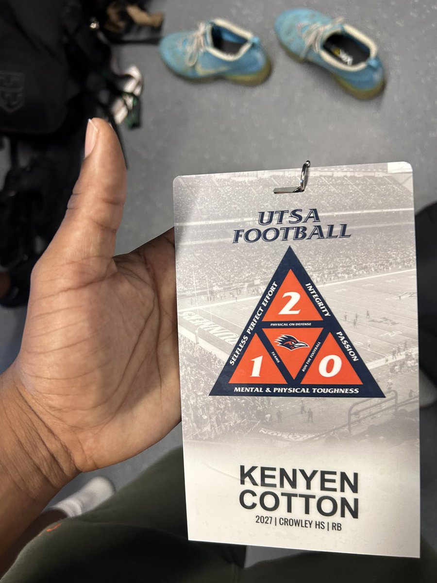 k_beast33's tweet image. Had a good experience at the UTSA tour yesterday @CarlosLynn @Coach28Wash @Recruit_Crowley @CoachTimYoder @jmc_fam @Marchen44 @UTSAFTBL @DistinctlyHIS_ @ParkerThune #kbeast
#imbuiltdifferent #distinctlyhiscollegetour #distinctlyhisbustour #truebuzz #TrueBuzzAthletics #cypethelab