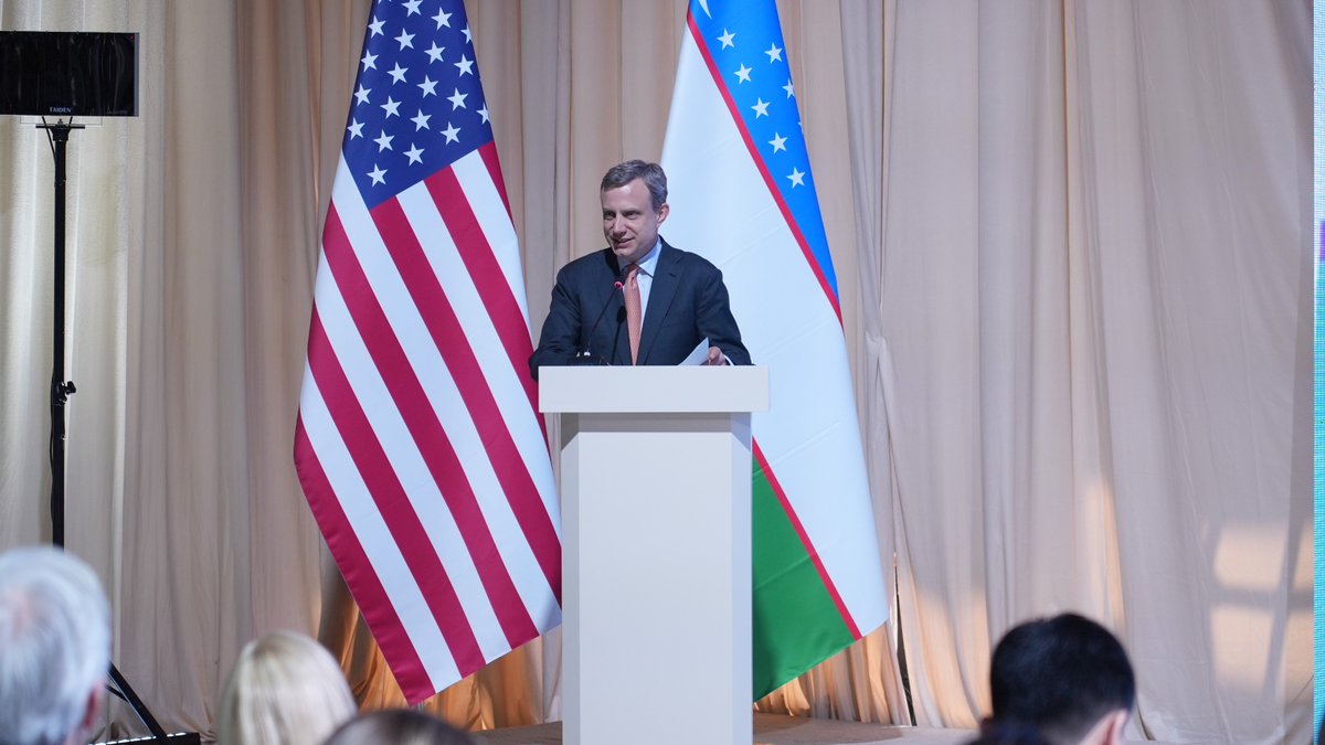 Senior Bureau Official Eric Meyer completed a successful visit to Tashkent this week. The U.S.-Uzbekistani strategic partnership is stronger than ever: we are advancing security cooperation and expanding commercial ties.