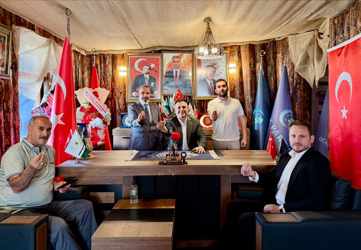 Horasan Ocak Partisi ve Osmanlı Ocakları ilçe Başkanlığındayız.
#OsmanlıOcakları #kadircanpolat #ocakpartisi #HORASAN #yeşilüçhilal